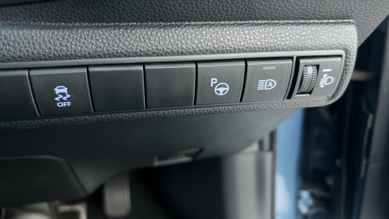 Toyota Corolla 1.8 VVT-i Hybrid Design 5dr CVT Hybrid Hatchback